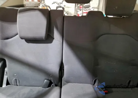 2013 Honda Fit z USA, uszkodzony, nr VIN JHMGE8H33DC076697